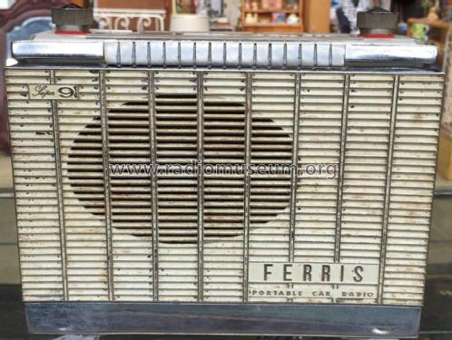 Portable Car Radio Super 9 244; Ferris Bros. Pty Ltd (ID = 1993047) Radio