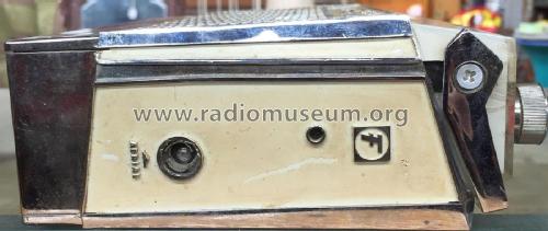 Portable Car Radio Super 9 244; Ferris Bros. Pty Ltd (ID = 1993050) Radio