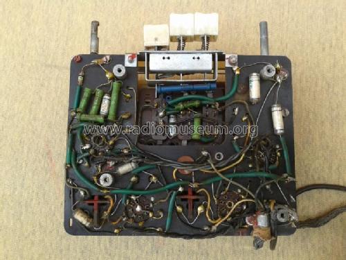 Gulliver ; Finommechanikai (ID = 1875203) Car Radio