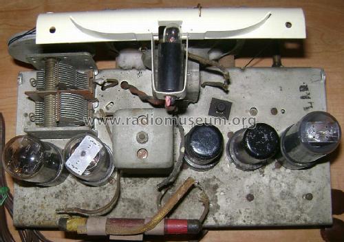Air Chief 4-A-2 'Commentator' code 297-6-LMU-143; Firestone Tire & (ID = 1296294) Radio