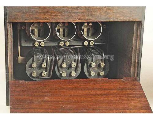 Three-Stage Audio Amplifier ; Firth, John & Co. (ID = 2331205) Ampl/Mixer