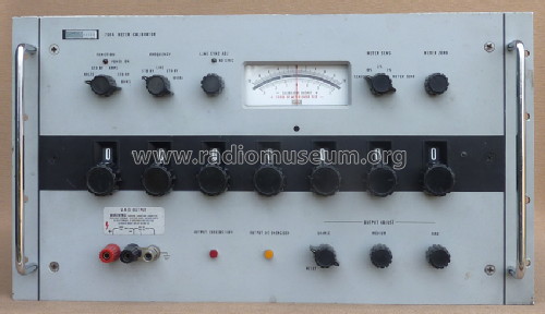 Meter Calibrator 760A; Fluke, John, Mfg. Co (ID = 1958322) Ausrüstung