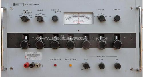 Meter Calibrator 760A; Fluke, John, Mfg. Co (ID = 1962954) Ausrüstung