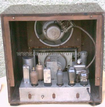 63; Fornett, Buisson, Le (ID = 185223) Radio