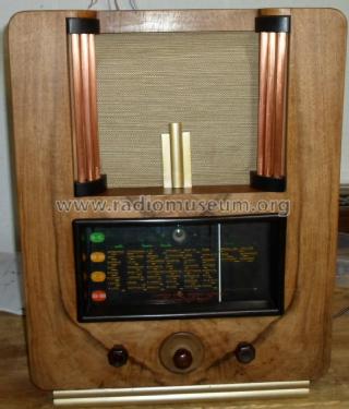 F.E.R. 11; Unknown - CUSTOM (ID = 2292114) Radio