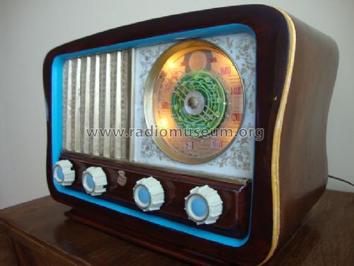 Baby Roy 4; Freixa, L., (ID = 1584118) Radio