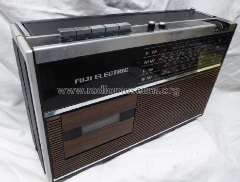 Solid State 4Band Cassette Radio TPC-270R; Fuji Denki Seizo K.K (ID = 3026212) Radio