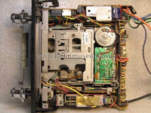 CR-1130EX1; Fujitsu Ten Limited (ID = 432699) Autoradio