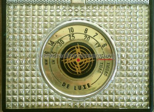 Wealth 2 Band 6 Transistor De Luxe 7L60; Funai Electric Co., (ID = 1832144) Radio