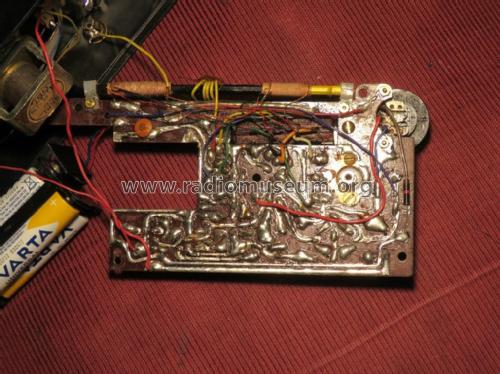Wealth 2 Band 6 Transistor De Luxe 7L60; Funai Electric Co., (ID = 3022243) Radio