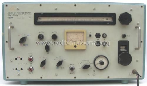 AM-FM-VM-Messgenerator 2039a, 2039aB, 2039aC; Funkwerk Erfurt, VEB (ID = 1264578) Equipment