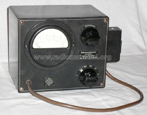 Röhrenvoltmeter 116/48; Funkwerk Erfurt, VEB (ID = 305264) Ausrüstung