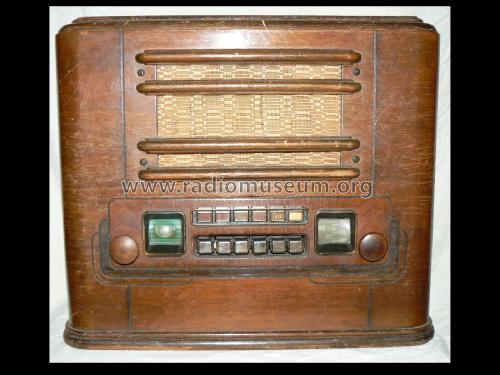 961 ; Gamble-Skogmo, Inc.; (ID = 1941959) Radio