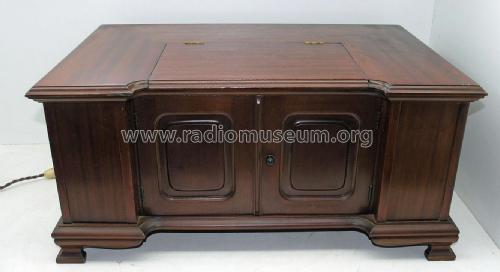Cabinet Four; 4-valve mains receiver ; Gambrell Bros.Ltd., (ID = 1885938) Radio