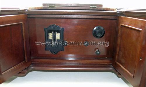 Cabinet Four; 4-valve mains receiver ; Gambrell Bros.Ltd., (ID = 1885939) Radio
