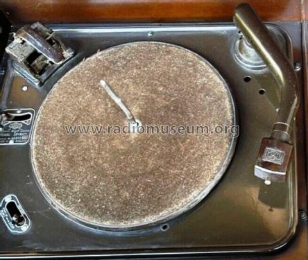 Automatic Record Changer Seventy ; Garrard Eng. & Mfg. (ID = 2717503) R-Player