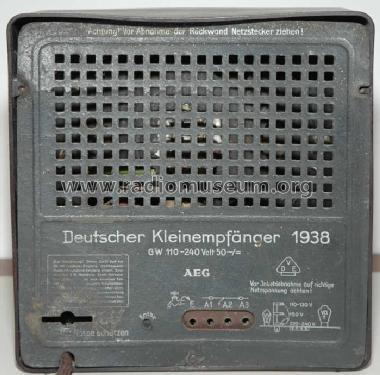 Deutscher Kleinempfänger 1938 DKE38; AEG Radios Allg. (ID = 382047) Radio