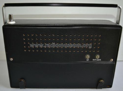 4 Band Solid State TR-147G; General Electric- (ID = 2631338) Radio