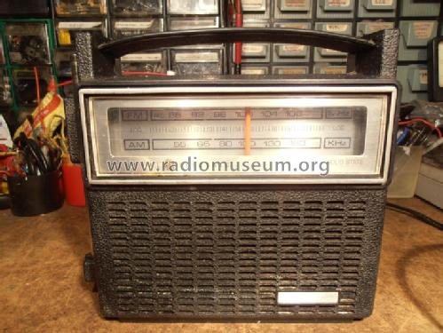 EE7-2810 F; General Electric (ID = 1254523) Radio