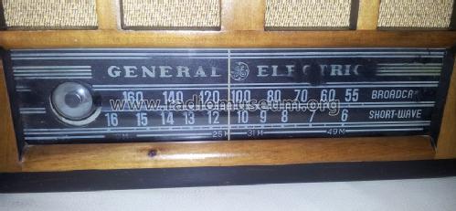 M-604; General Electric; (ID = 1567460) Radio