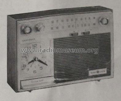 Monogram UKC1570; Monogram Electric; (ID = 1750323) Radio