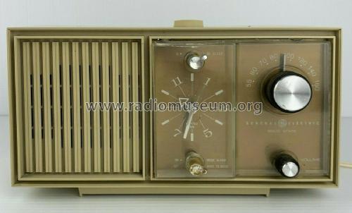 Solid State Clock Radio C2420E; General Electric- (ID = 3042952) Radio