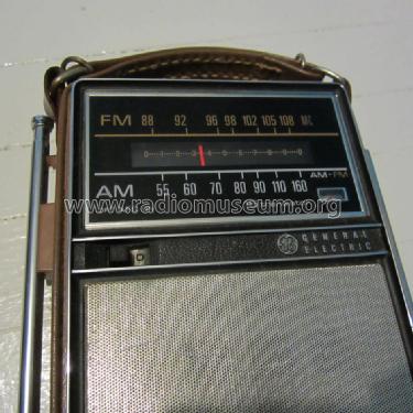 15 Transistor P975D; General Electric Co. (ID = 1391931) Radio