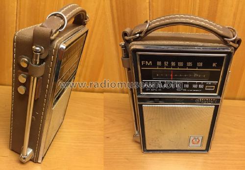 Vintage General Electric AM/FM 15 Transistor Radio Leather Case P-975E -  Electronics