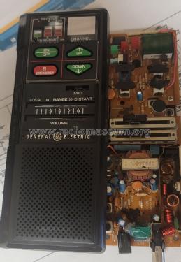 Help! Full Power 40 Channel Emergency/Info CB Radio 3-5909B; General Electric Co. (ID = 2987217) CB-Funk