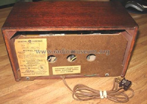 430 ; General Electric Co. (ID = 395922) Radio