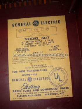 607 ; General Electric Co. (ID = 1497772) Radio