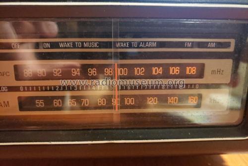 7-4310 F Flip Clock Radio; General Electric Co. (ID = 2857789) Radio