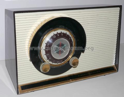860 ; General Electric Co. (ID = 2053766) Radio