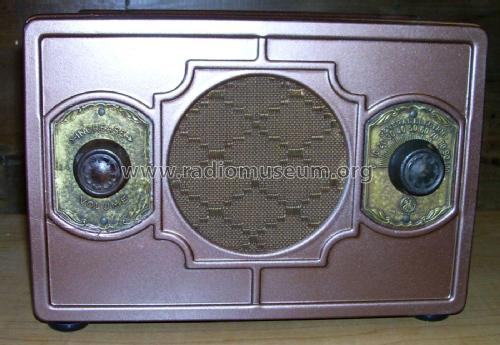 B-X ; General Electric Co. (ID = 1939555) Radio