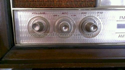 C1540 ; General Electric Co. (ID = 1454521) Radio