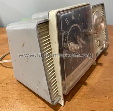 C405 ; General Electric Co. (ID = 2898909) Radio