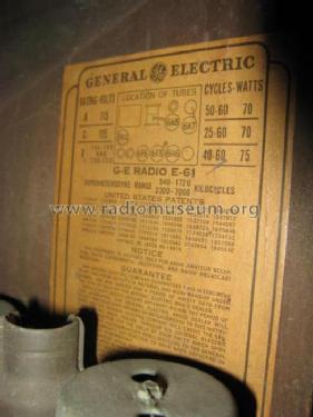 E-61 ; General Electric Co. (ID = 412878) Radio