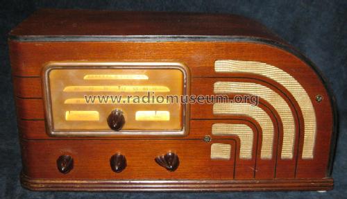 F-63 ; General Electric Co. (ID = 1808891) Radio