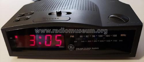 FM/AM Clock Radio 7-4813A; General Electric Co. (ID = 2908211) Radio