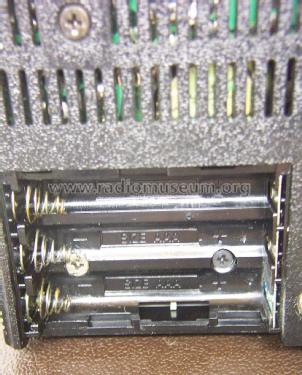 FM/AM Thinline Portable Radio 7-2001A; General Electric Co. (ID = 2849711) Radio
