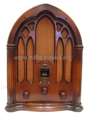 J80 ; General Electric Co. (ID = 1316245) Radio