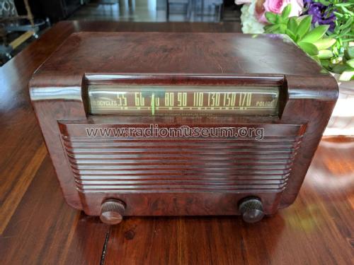 J-501 ; General Electric Co. (ID = 2122164) Radio