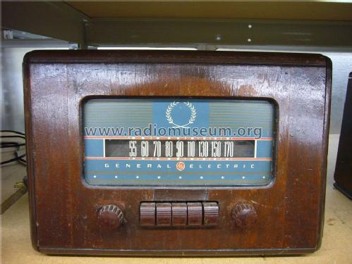 L-652 ; General Electric Co. (ID = 1859968) Radio