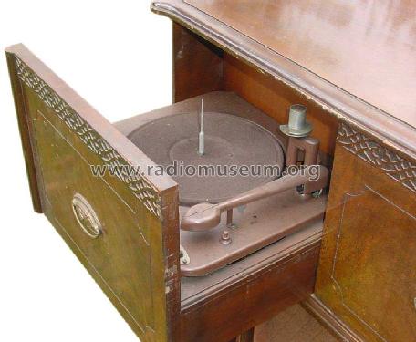 LFC-1128 ; General Electric Co. (ID = 273527) Radio