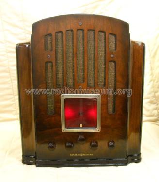 M-61 ; General Electric Co. (ID = 1009281) Radio