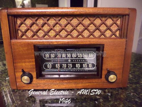 Musaphonic 221 ; General Electric Co. (ID = 1548172) Radio