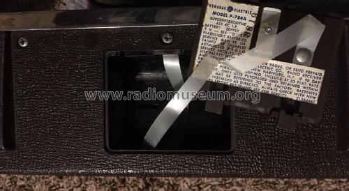 Musaphonic Solid State Long Range P-784A; General Electric Co. (ID = 2336795) Radio