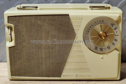 P808B Radio General Electric Co. GE; Bridgeport CT, Syracuse P808B Radio General Electric Co. GE; Bridgeport CT, Syracuse