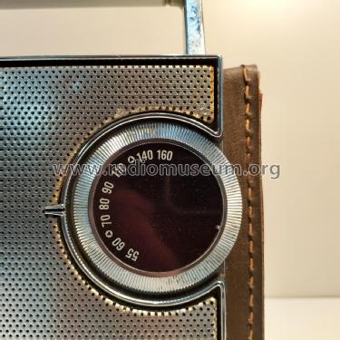 P811A ; General Electric Co. (ID = 2731937) Radio