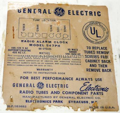Radio Alarm Clock 547PH; General Electric Co. (ID = 2074159) Radio